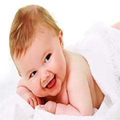 Грижа за бебета и деца