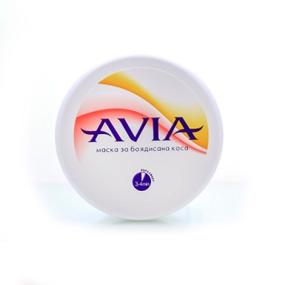 Avia mask for the colored hair