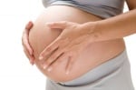Селенът играе ключова роля за забременяването и за щитовидната жлеза